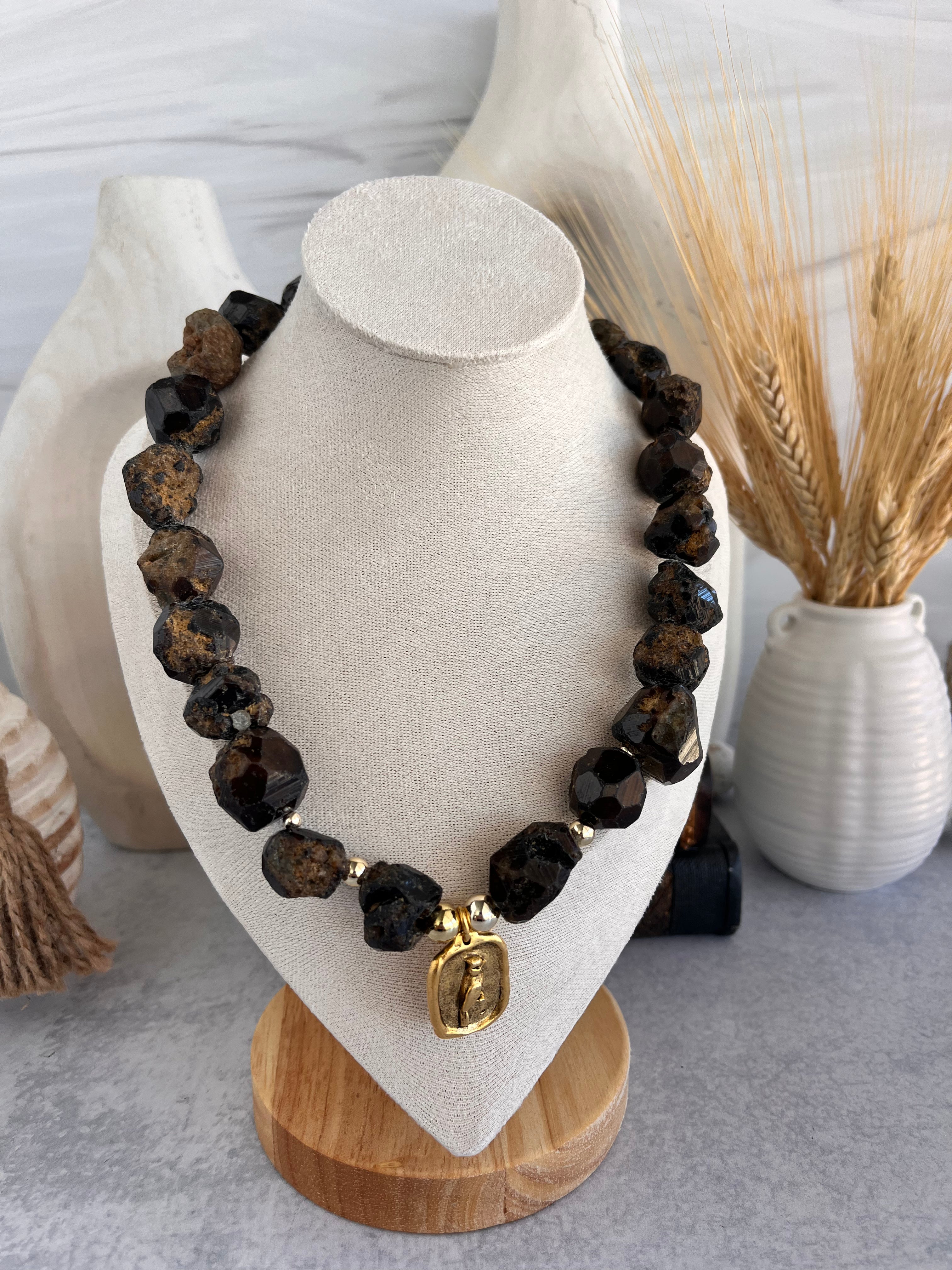 Yellow Garnet Free from necklace, natural stone, with cardinal antique gold finish pendant
