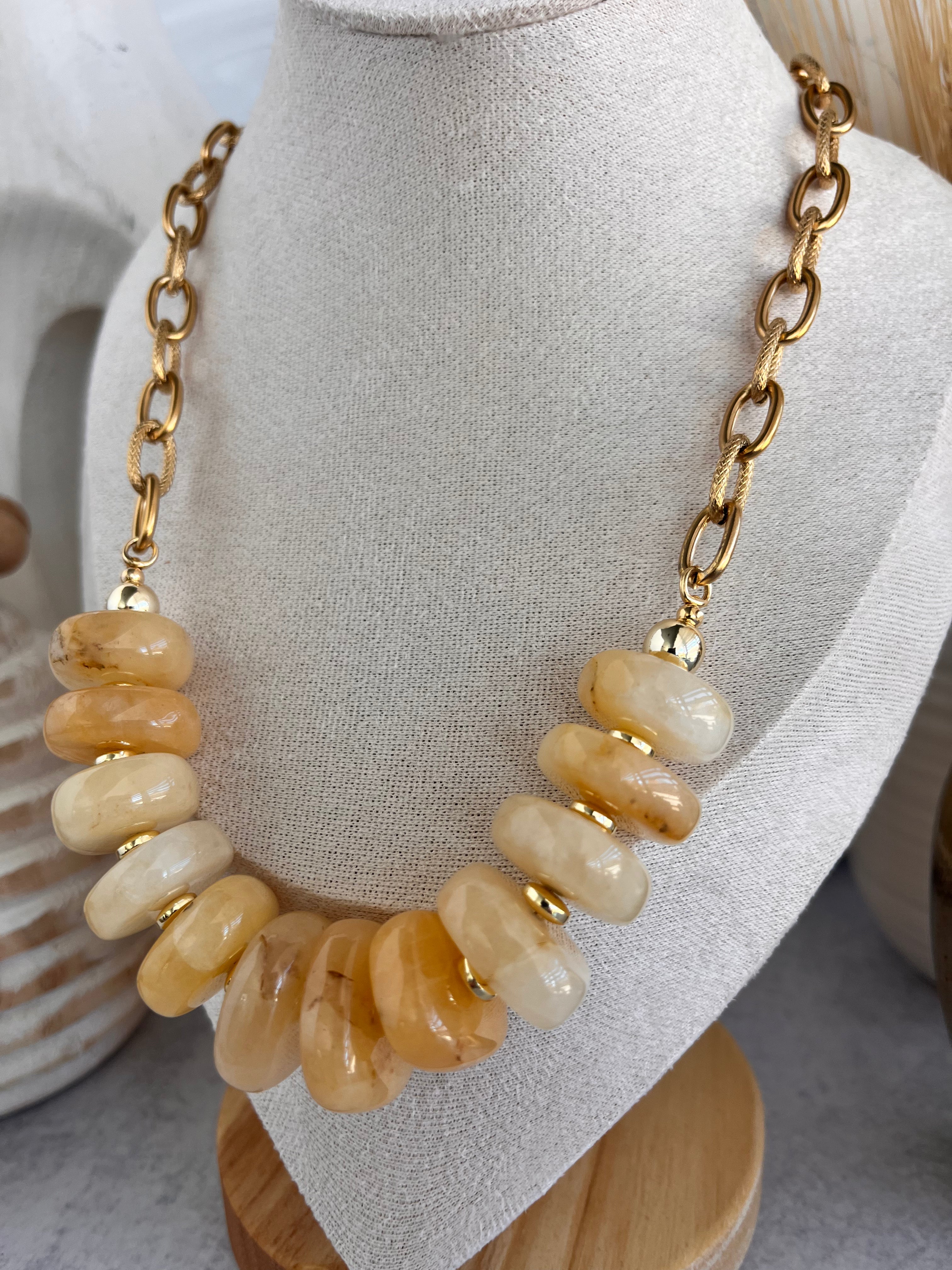 'Zélie' | Graduated Honey Jade with Chain Necklace