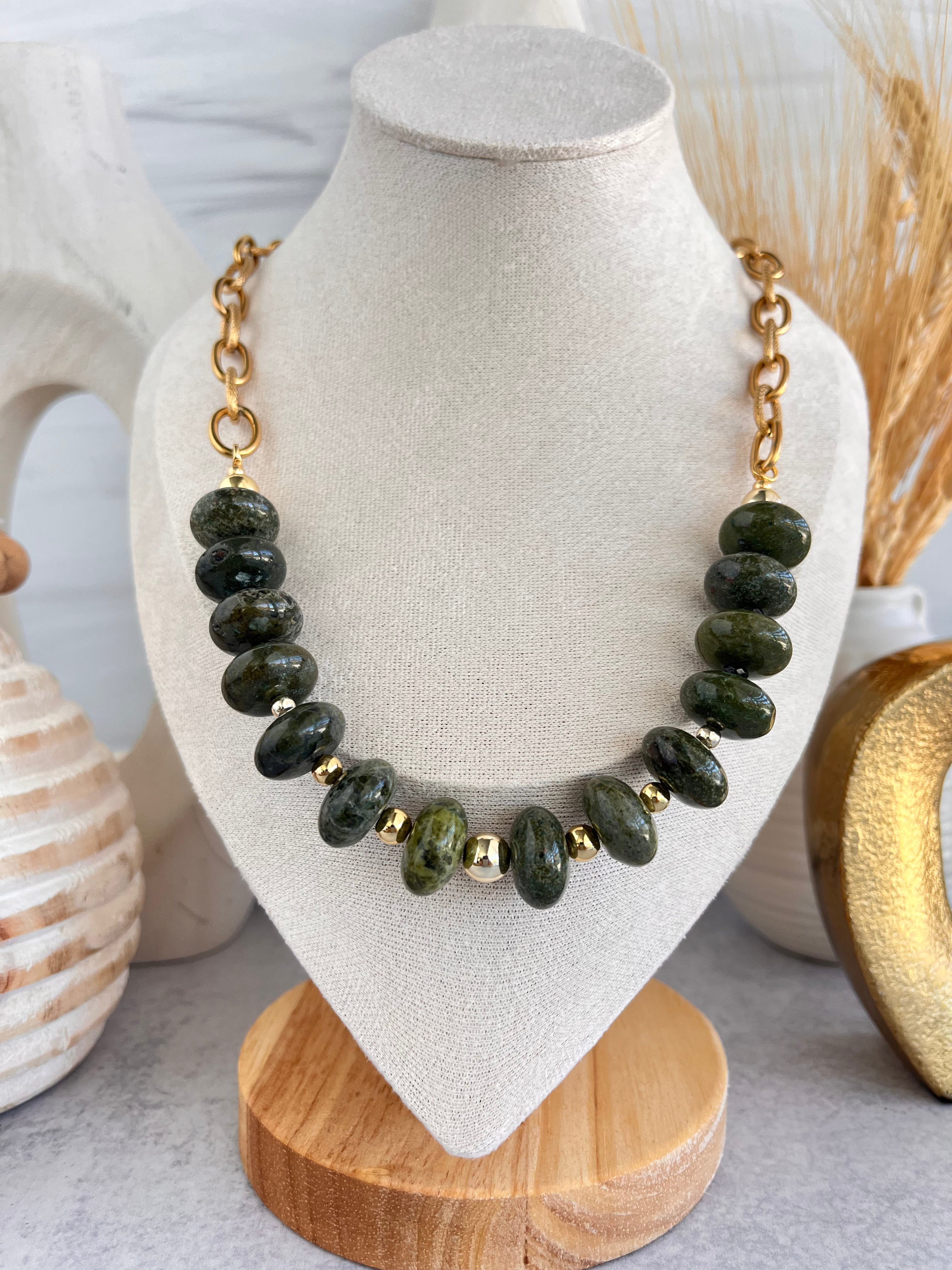 'Daphné' | Vasonite and Chain Necklace