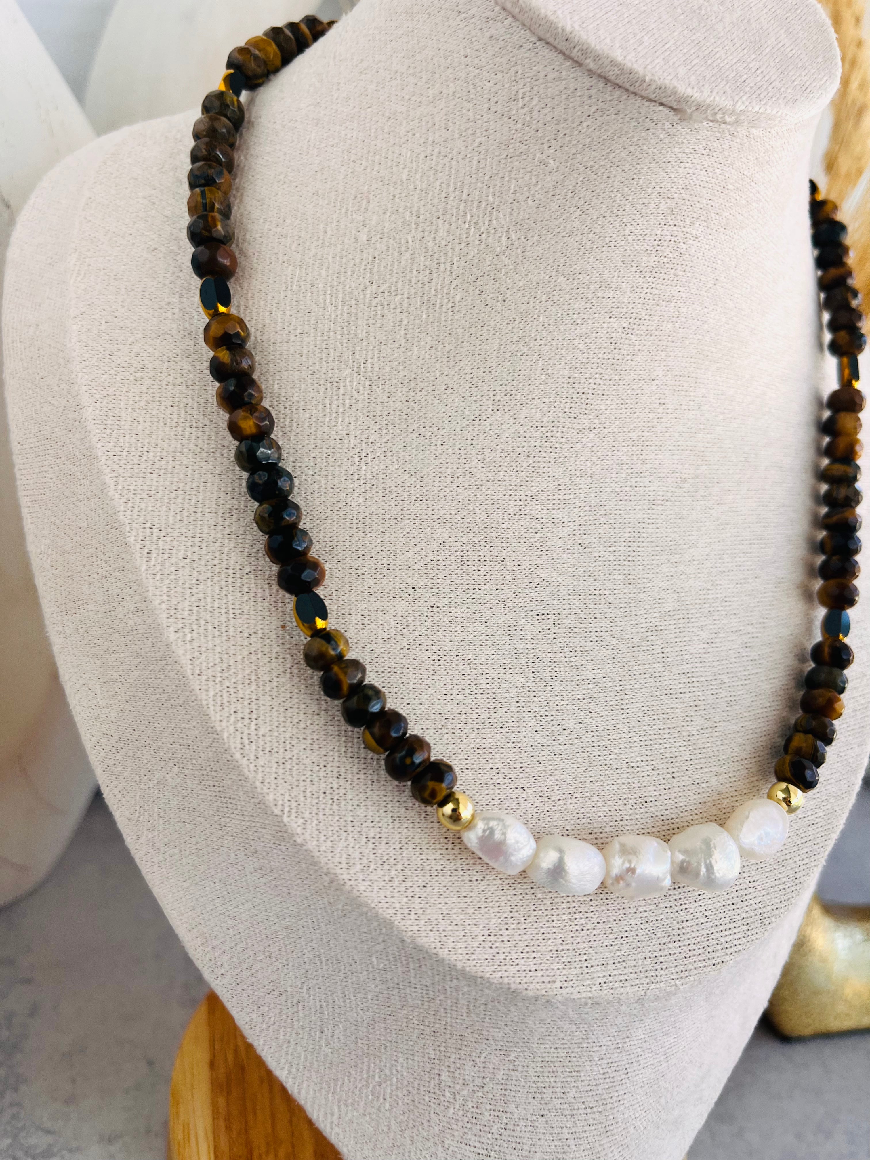'Leònie' | Dainty Faceted Tiger's Eye with Freshwater Pearls Necklace