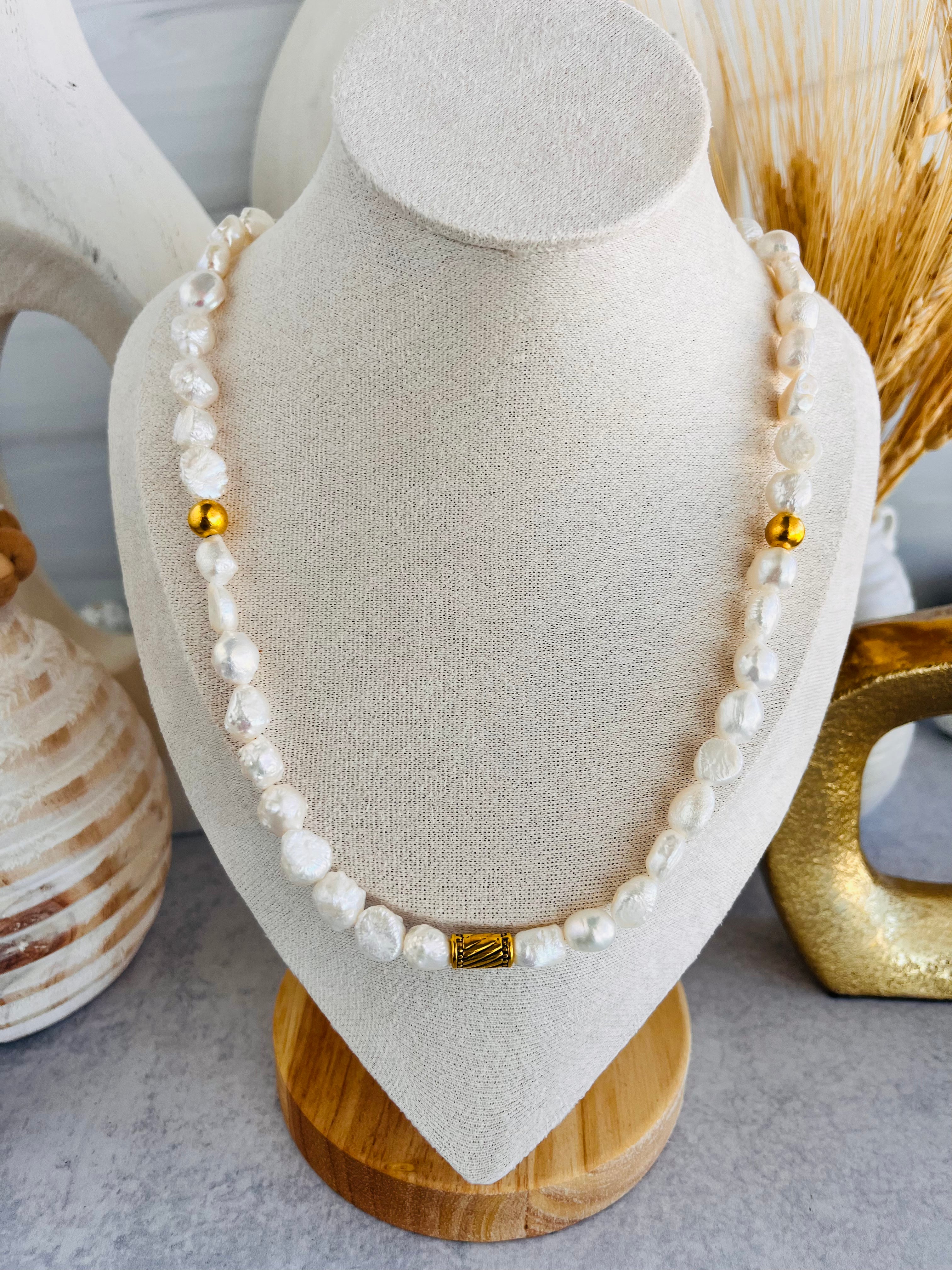 'Marguex' | Freshwater Pearl Minimalist Necklace
