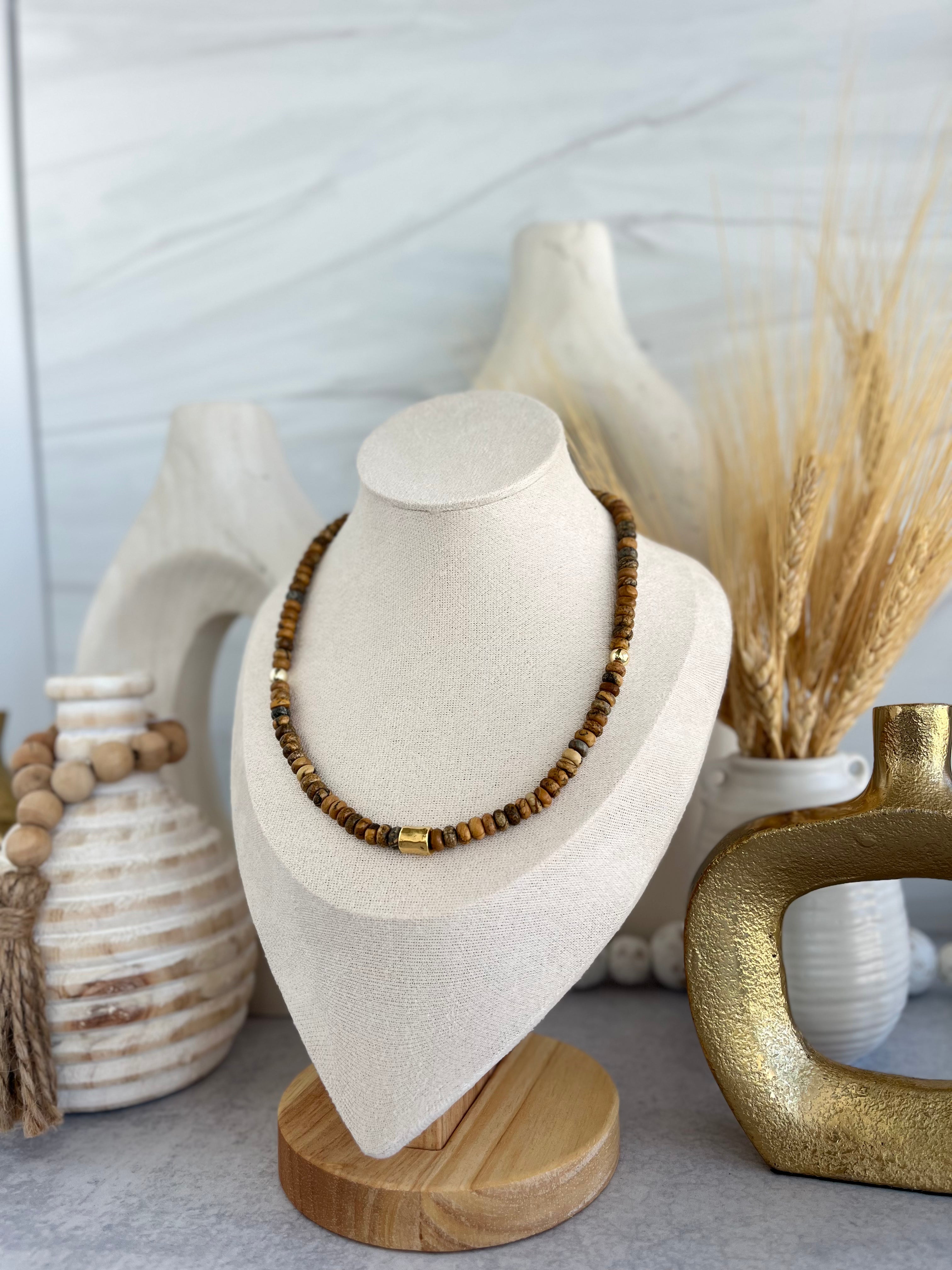 'Béatrice' | Picture Jasper with Antique Gold Minimalist Necklace